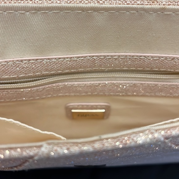 GUESS SPARKLY EVENING CLUTCH 🔥🔥🔥🔥 - Picture 8 of 13